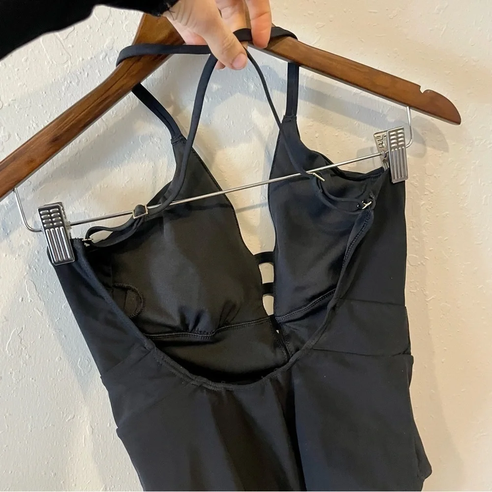 Land’s End Classic Black V Neck Open Back One Piece Swimsuit